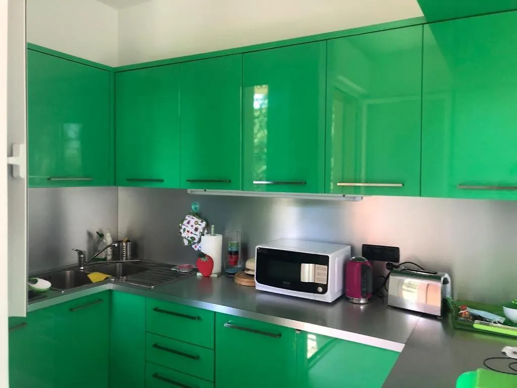 The Seabreeze Flat Apartment Lido di Jesolo 0*,  Italy